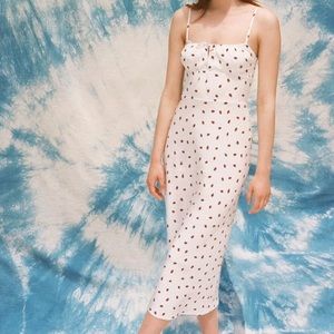 Realisation par alba dress in strawberry 🍓 🍓🍓